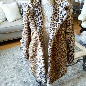 NWOT! EXQUISITE Faux FUR LEOPARD Print COAT
